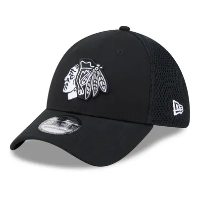 New Era 39Thirty Stretch Mesh Cap - NEO Chicago Blackhawks