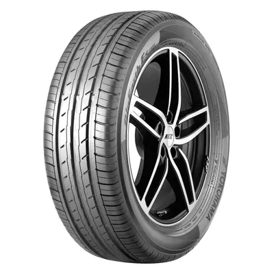 Yokohama BluEarth-A (AE-50) ( 215/60 R17 96H BluEarth )