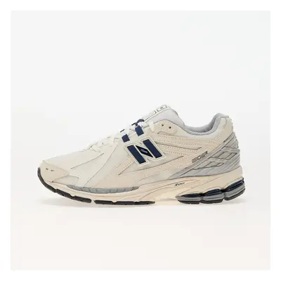 Sneakers New Balance Beige EUR