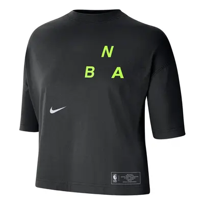 Nike NBA Team Essential Wmns Tee - Damen - Kurzärmeliges T-shirt Nike - Schwarz - DX9910-010