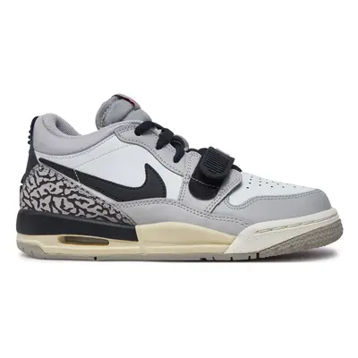 Sneakers Nike Air Jordan Legacy 312 Low (GS) CD9054 101 Grau