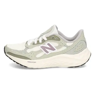 New Balance WARIS