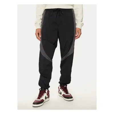 Nike Jogginghose FN5850 Schwarz Regular Fit